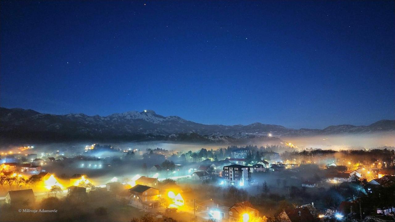 Cvjetni Apartmani Cetinje Exteriér fotografie
